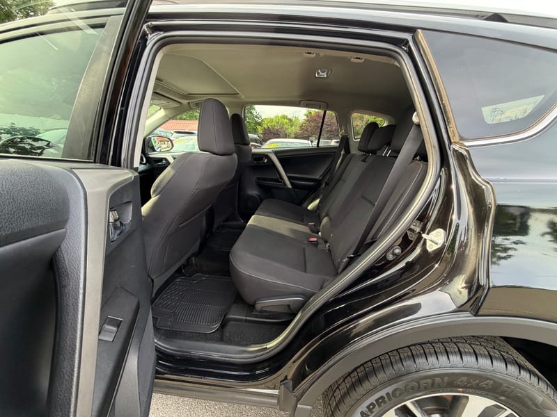2018 TOYOTA RAV4 XLE - TOY447098