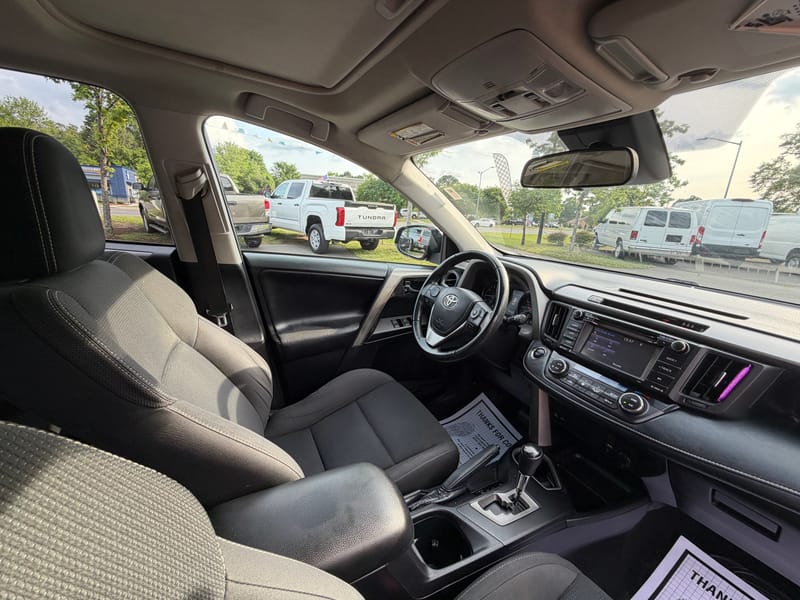 2018 TOYOTA RAV4 XLE - TOY447098