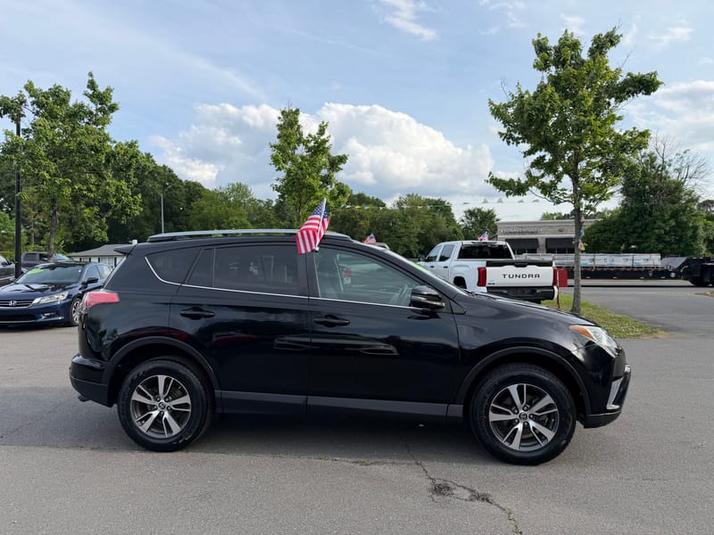 2018 TOYOTA RAV4 XLE - TOY447098