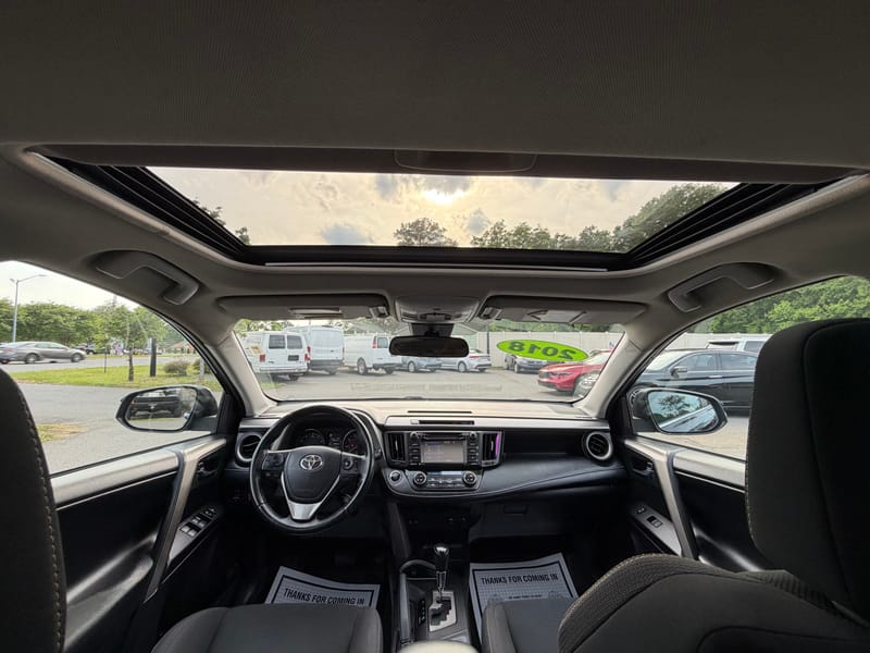 2018 TOYOTA RAV4 XLE - TOY447098
