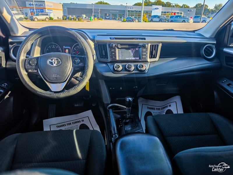 2018 TOYOTA RAV4 LE - TOY450346