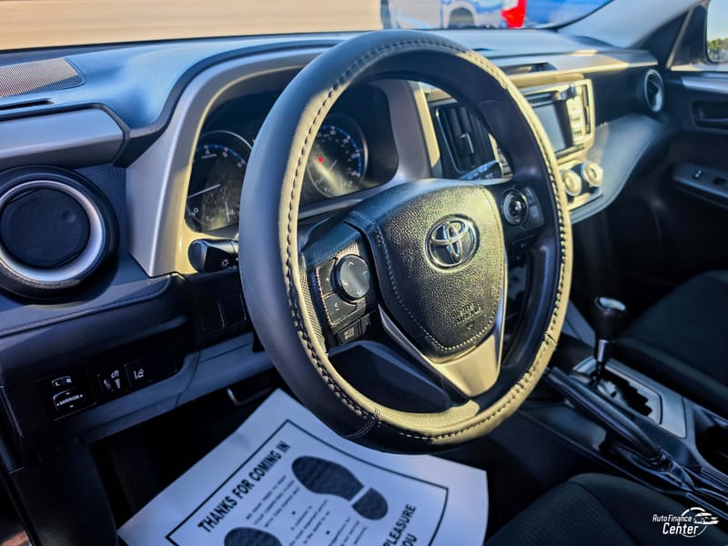 2018 TOYOTA RAV4 LE - TOY450346