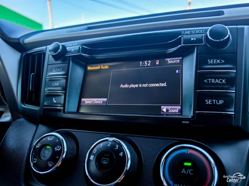2018 TOYOTA RAV4 LE - TOY450346
