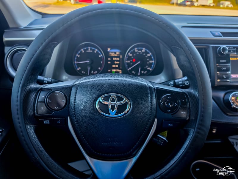 2018 TOYOTA RAV4 LE - TOY450346