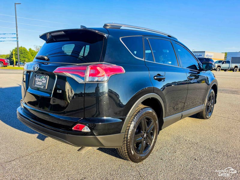 2018 TOYOTA RAV4 LE - TOY450346