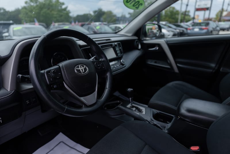 2016 TOYOTA RAV4 XLE - TOY453966