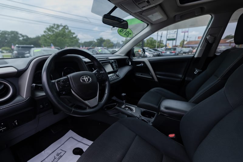 2016 TOYOTA RAV4 XLE - TOY453966