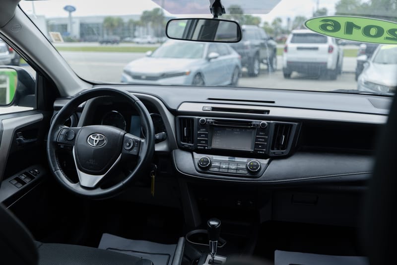 2016 TOYOTA RAV4 XLE - TOY453966