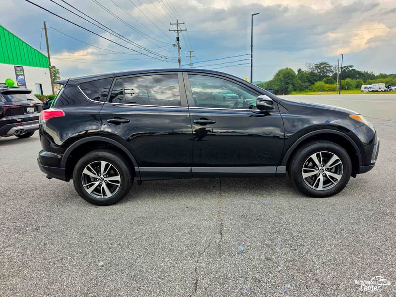 2018 TOYOTA RAV4 XLE - TOY455109