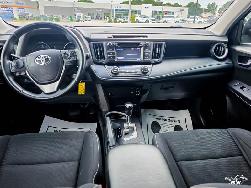 2018 TOYOTA RAV4 XLE - TOY455109
