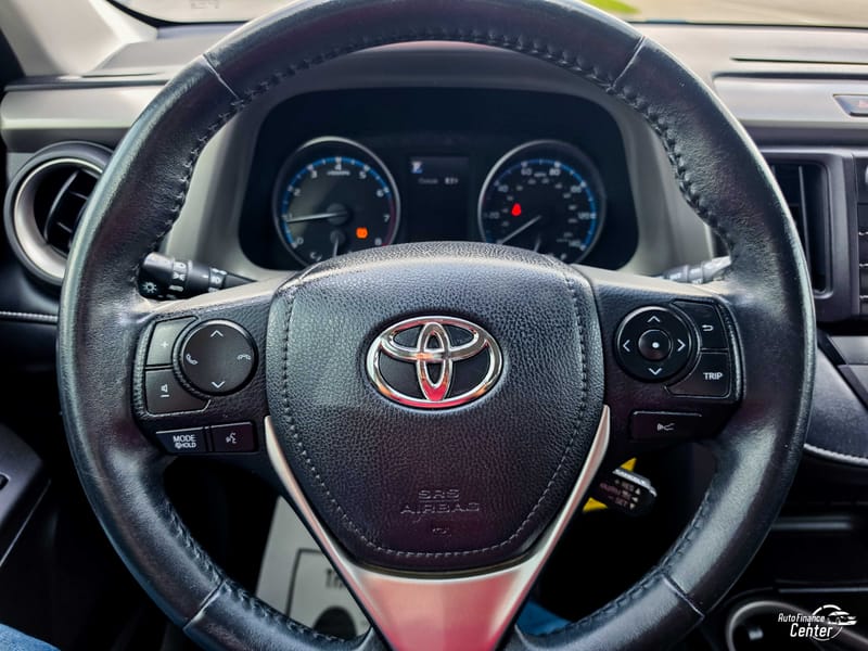 2018 TOYOTA RAV4 XLE - TOY455109