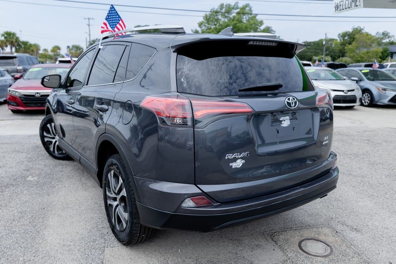 2016 TOYOTA RAV4 LE - TOY457780