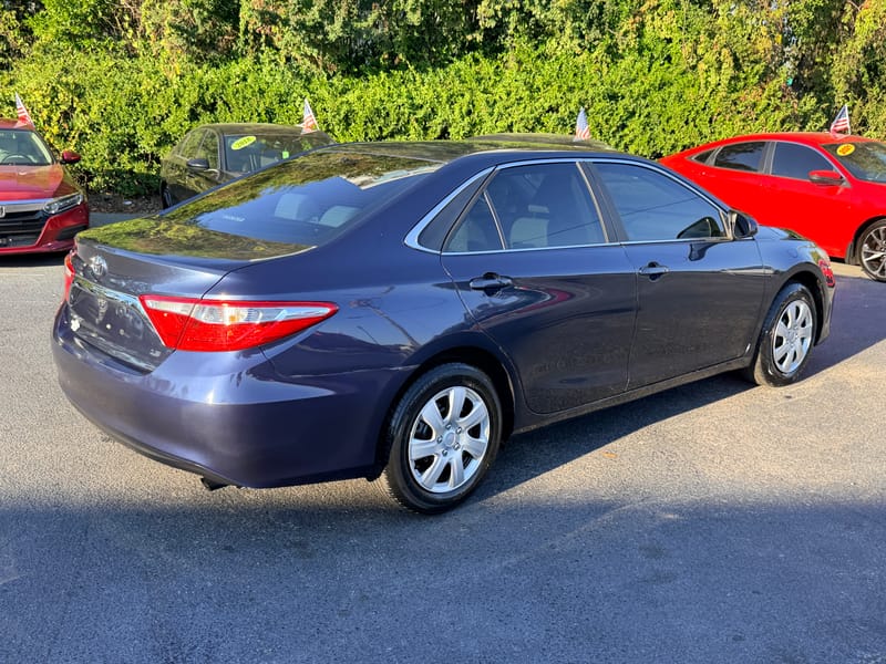 2015 TOYOTA CAMRY LE - TOY464985B