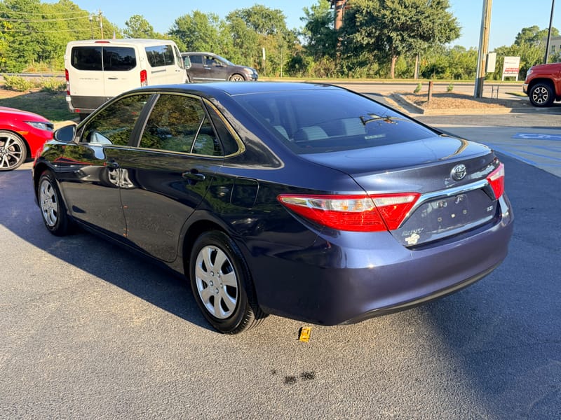 2015 TOYOTA CAMRY LE - TOY464985B