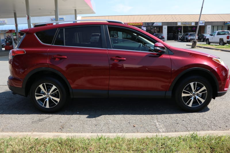 2018 TOYOTA RAV4 XLE FWD - TOY485709
