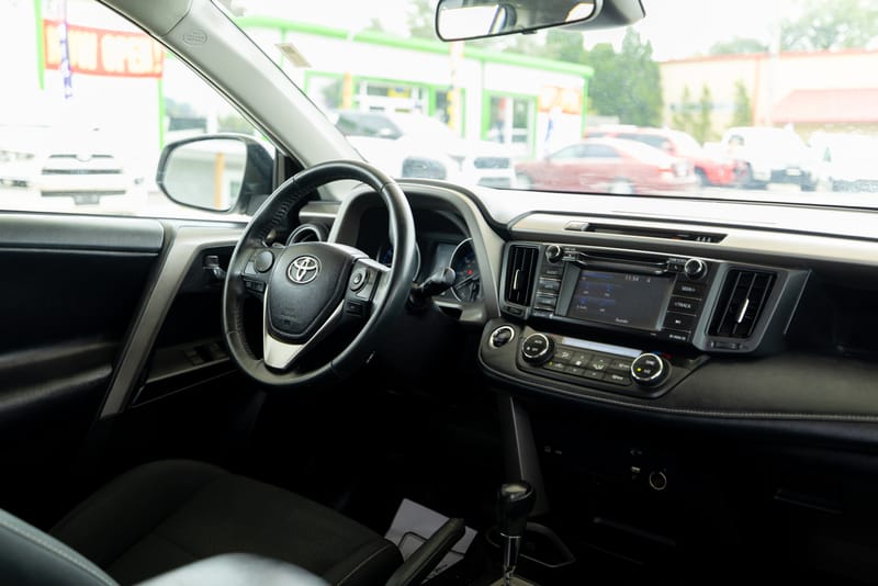 2018 TOYOTA RAV4 XLE - TOY499085