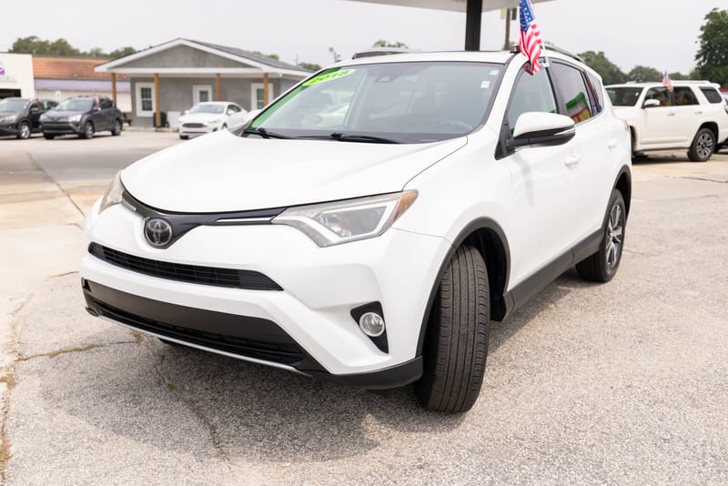 2018 TOYOTA RAV4 XLE - TOY499085