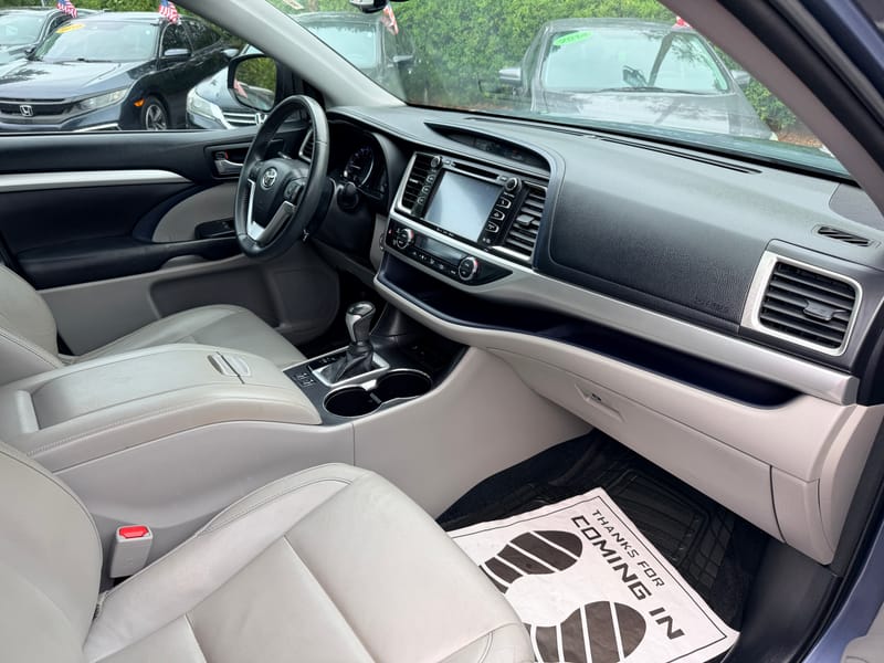 2016 TOYOTA HIGHLANDER XLE - TOY500680