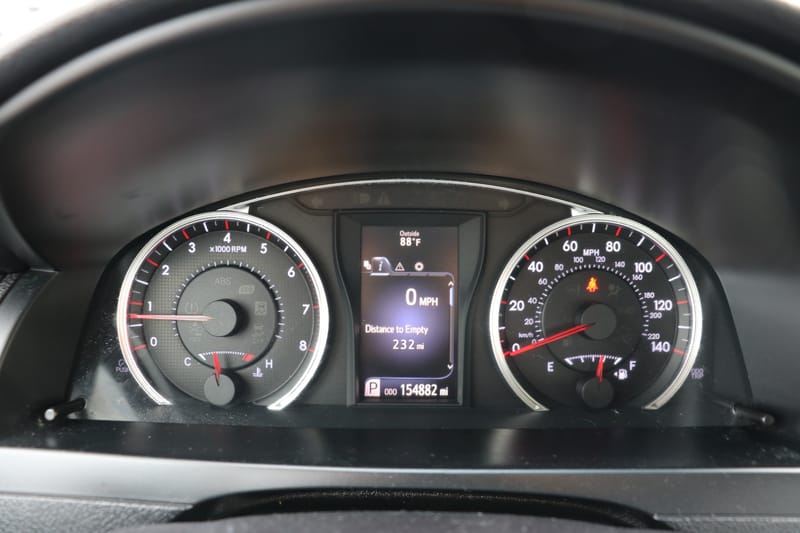2016 TOYOTA CAMRY SE - TOY513296B