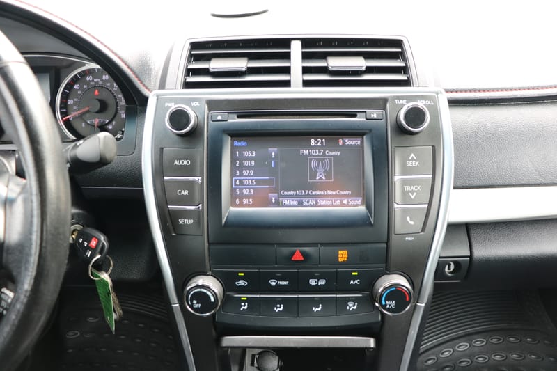 2016 TOYOTA CAMRY SE - TOY513296B