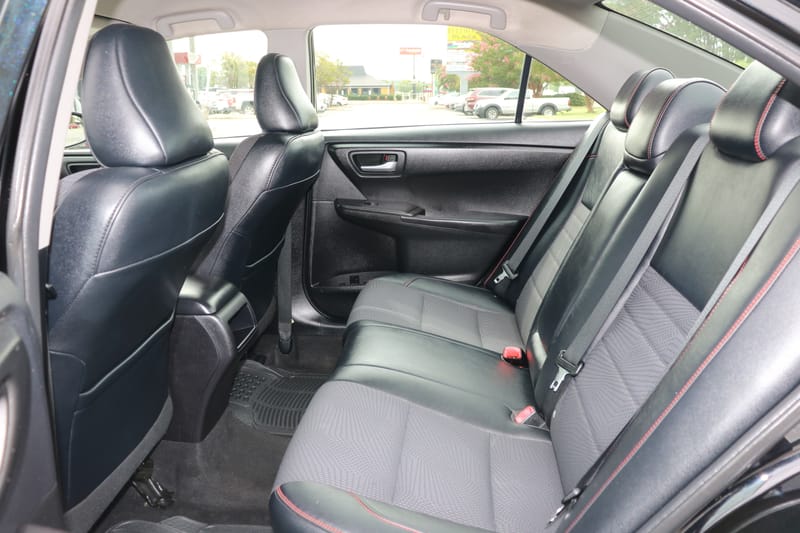 2016 TOYOTA CAMRY SE - TOY513296B