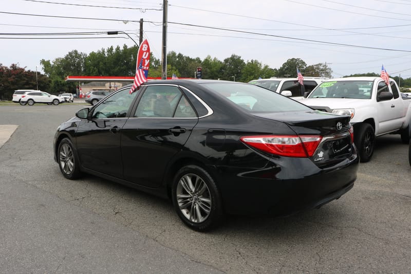 2016 TOYOTA CAMRY SE - TOY513296B