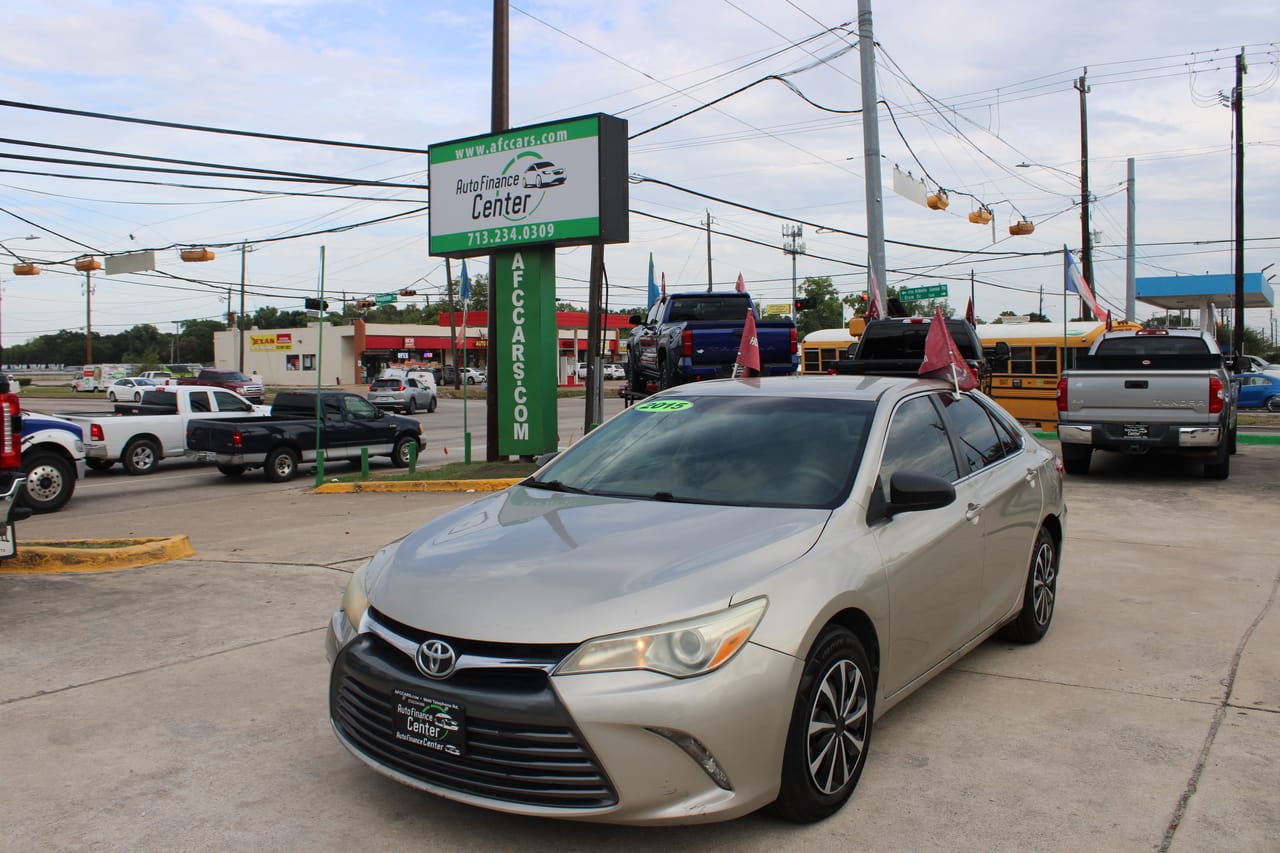 2015 TOYOTA CAMRY - TOY514331C — photo 1 of 16