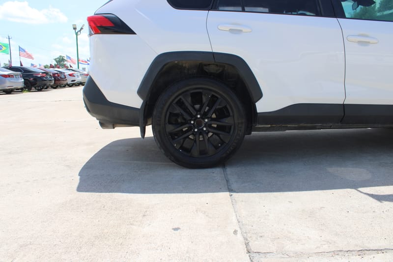 2019 TOYOTA RAV4 - TOY514379