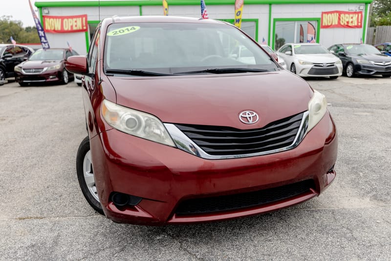 2014 TOYOTA SIENNA LE - TOY522431