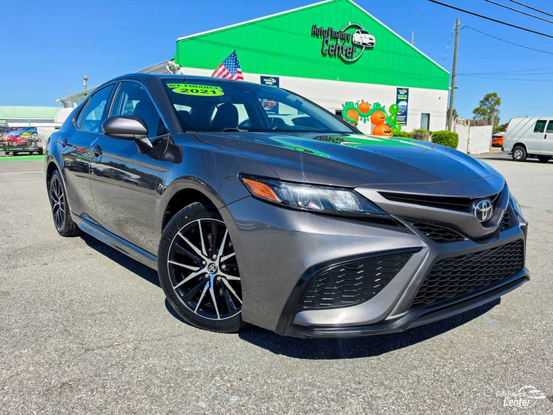 2021 TOYOTA CAMRY SE - TOY527448B