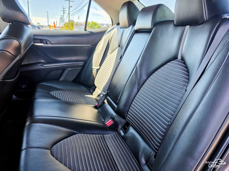2021 TOYOTA CAMRY SE - TOY527448B