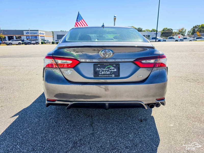 2021 TOYOTA CAMRY SE - TOY527448B