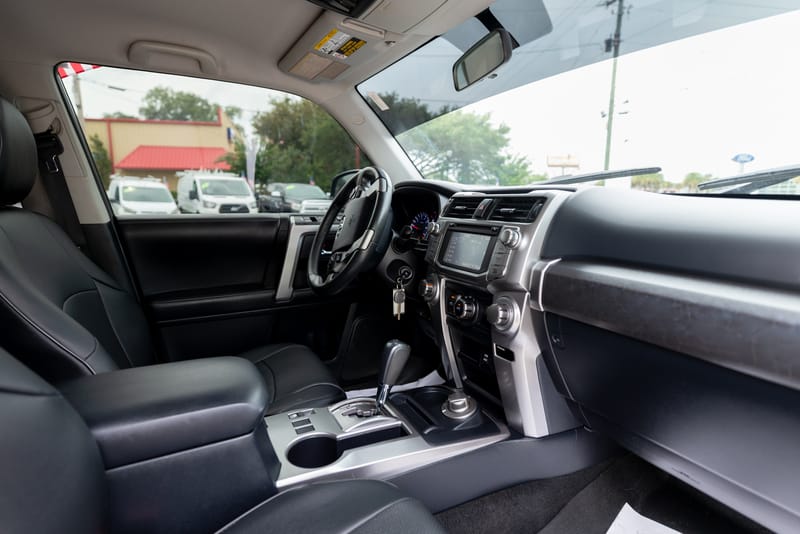 2018 TOYOTA 4RUNNER SR5 - TOY530923