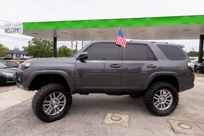 2018 TOYOTA 4RUNNER SR5 - TOY530923