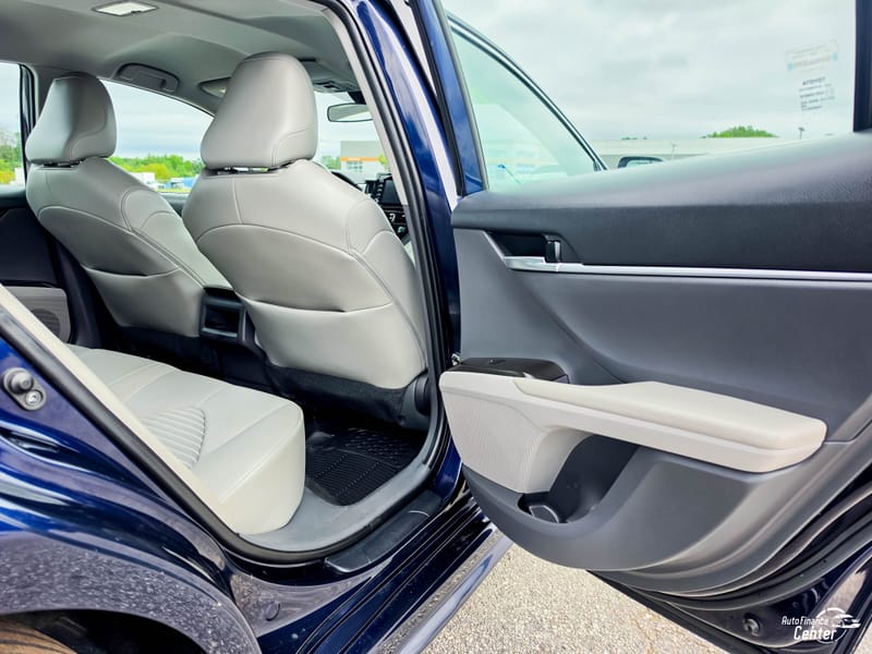 2021 TOYOTA CAMRY SE - TOY541907B