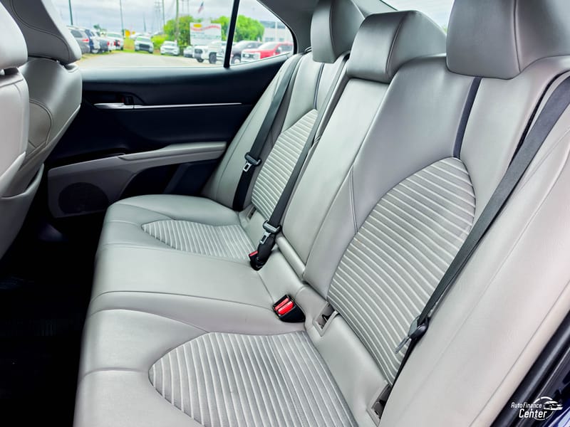 2021 TOYOTA CAMRY SE - TOY541907B
