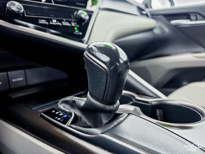 2021 TOYOTA CAMRY SE - TOY541907B