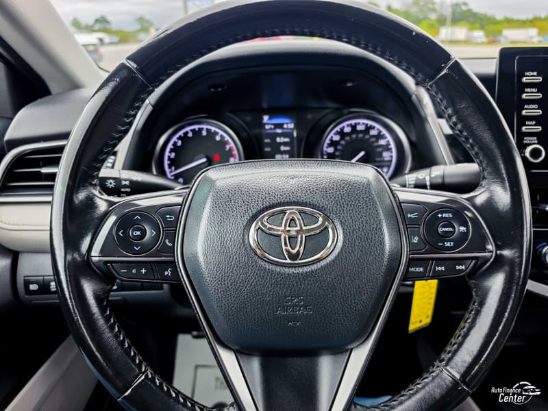 2021 TOYOTA CAMRY SE - TOY541907B