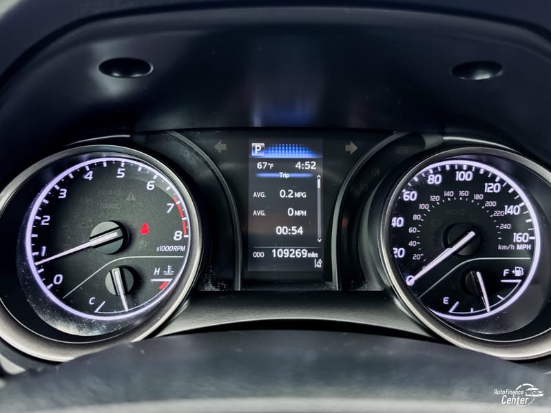 2021 TOYOTA CAMRY SE - TOY541907B