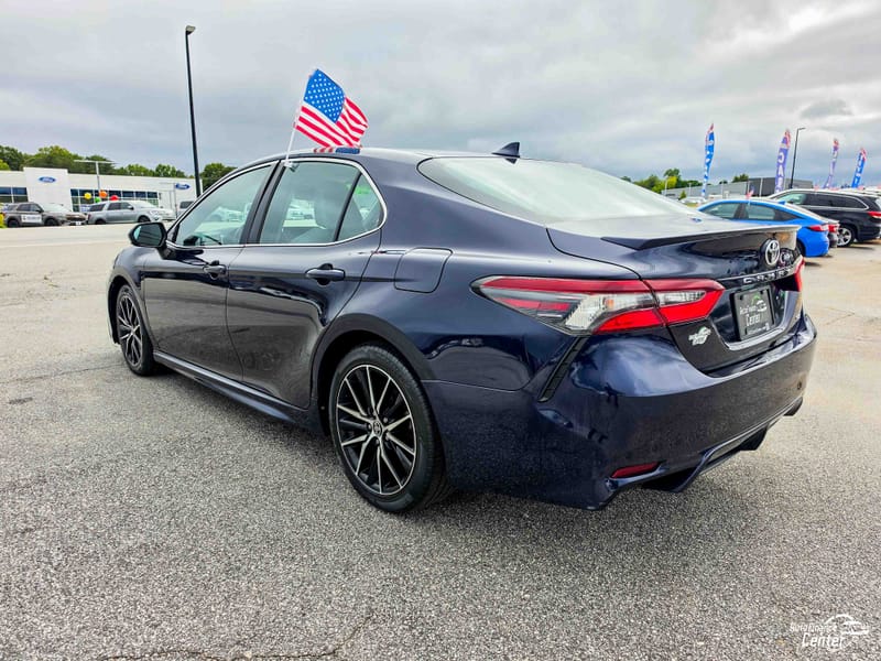 2021 TOYOTA CAMRY SE - TOY541907B