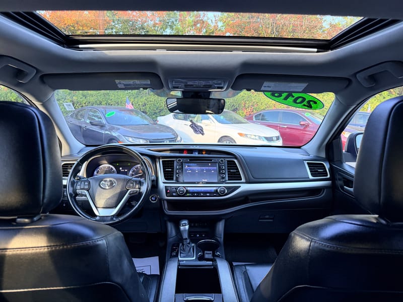 2018 TOYOTA HIGHLANDER XLE - TOY559180