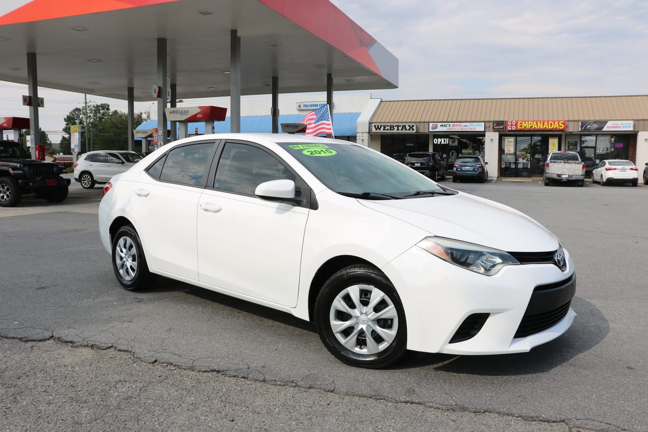 2016 TOYOTA COROLLA S - TOY559915 — photo 1 of 19