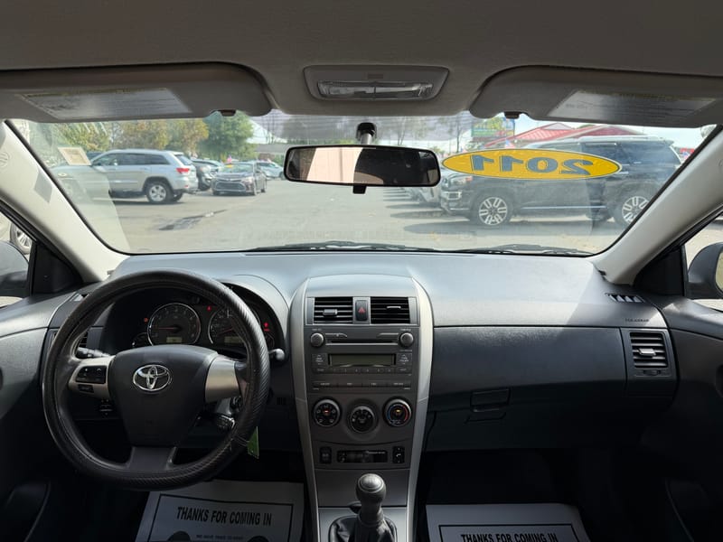 2011 TOYOTA COROLLA S - TOY560642B