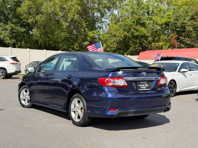 2011 TOYOTA COROLLA S - TOY560642B