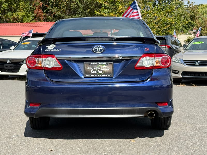 2011 TOYOTA COROLLA S - TOY560642B