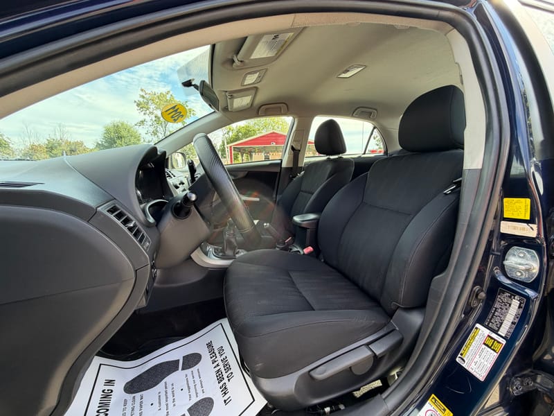 2011 TOYOTA COROLLA S - TOY560642B