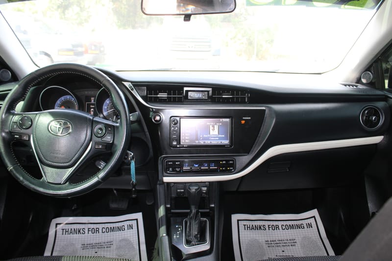 2018 TOYOTA COROLLA IM - TOY561622B