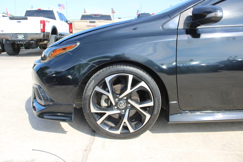 2018 TOYOTA COROLLA IM - TOY561622B