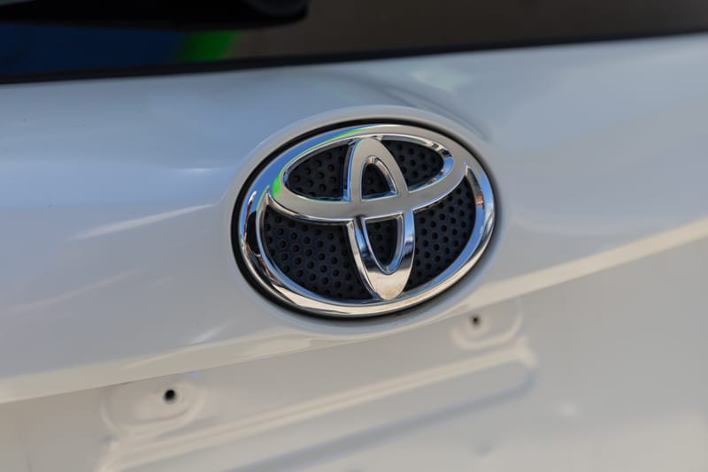 2017 TOYOTA RAV4 PLATIMU - TOY564094