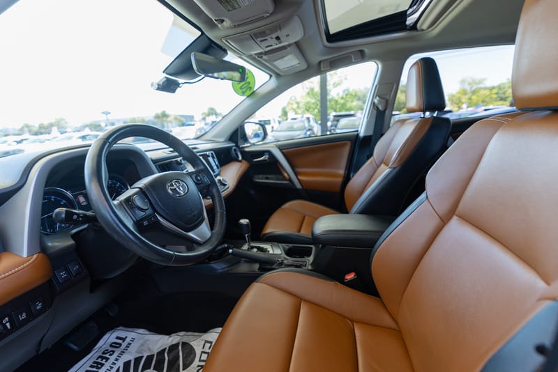 2017 TOYOTA RAV4 PLATIMU - TOY564094